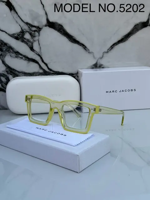 Marc jacobs 5202 yellow