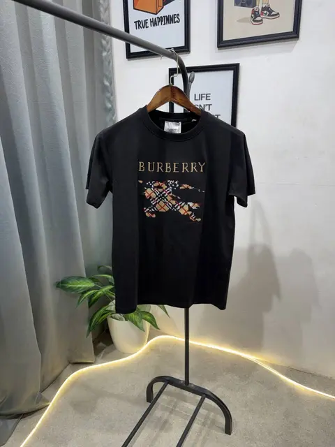 Burberry embroidery logo imported round neck tshirt black