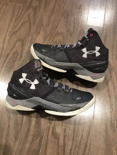 UNDERR ARMOUR CURRY 2 PROFESSIONAL