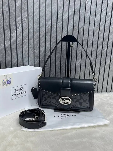 Coach Georgie ShoulderBag With OriginalBox DustCover