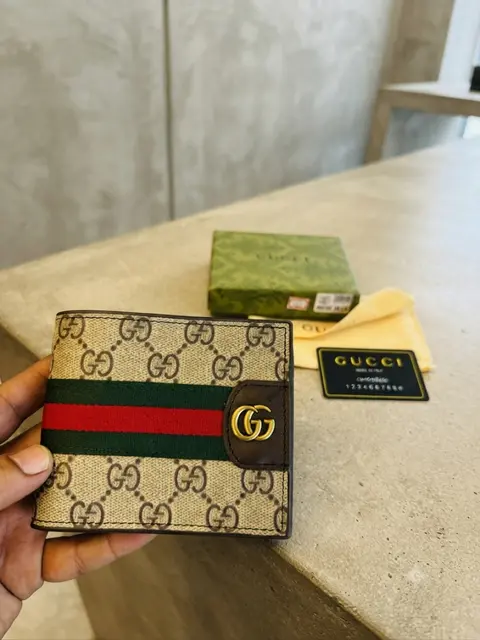 186 GUCCCI PREMIUM QUALITY WALLET WITH BOX no 58
