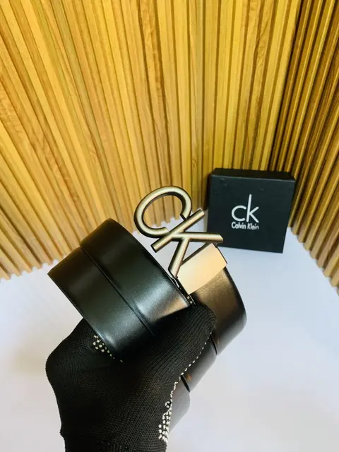 21 CK CALVIN KLINE GREY PREMIUM QUALITY BELT WITH BOX