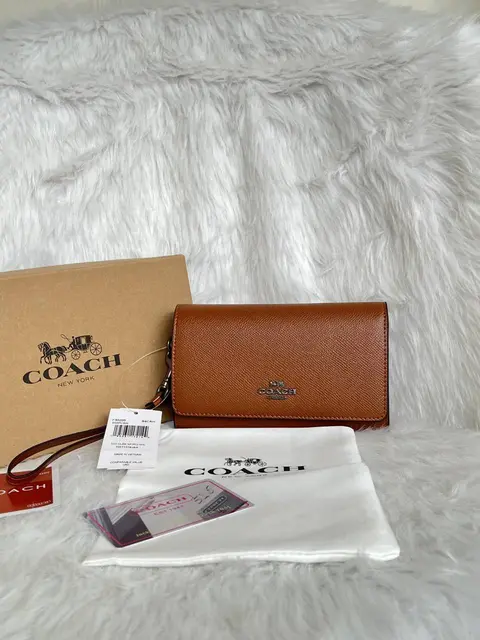 Coach 11-2 Premium quality Flap Wallet With Box Tags DustCover Highend Qualitu