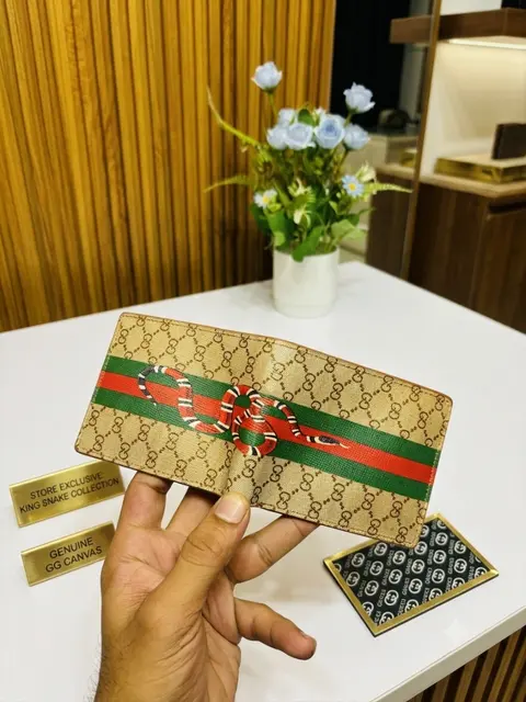 102 GUCCCI SNACK PREMIUM QUALITY WALLET no58