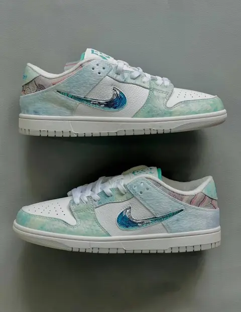 Nike SB DUNK LOW YEAR OF THE DRAGON STEAM PUPPET