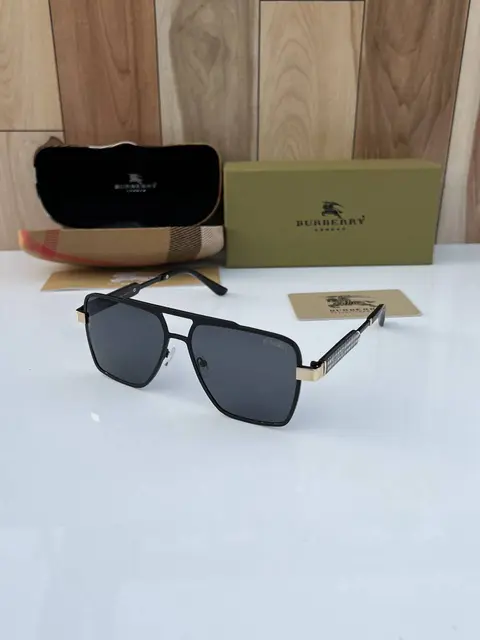 Burberry 7939 black gold