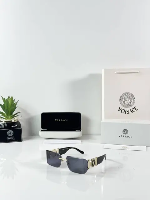 Versace 6772 Gold Black