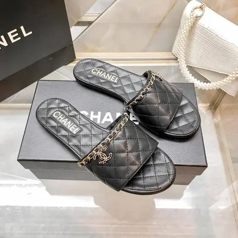 Chanel Chain Leather Slide With OG Box & Dust Bag (Black - 1074)